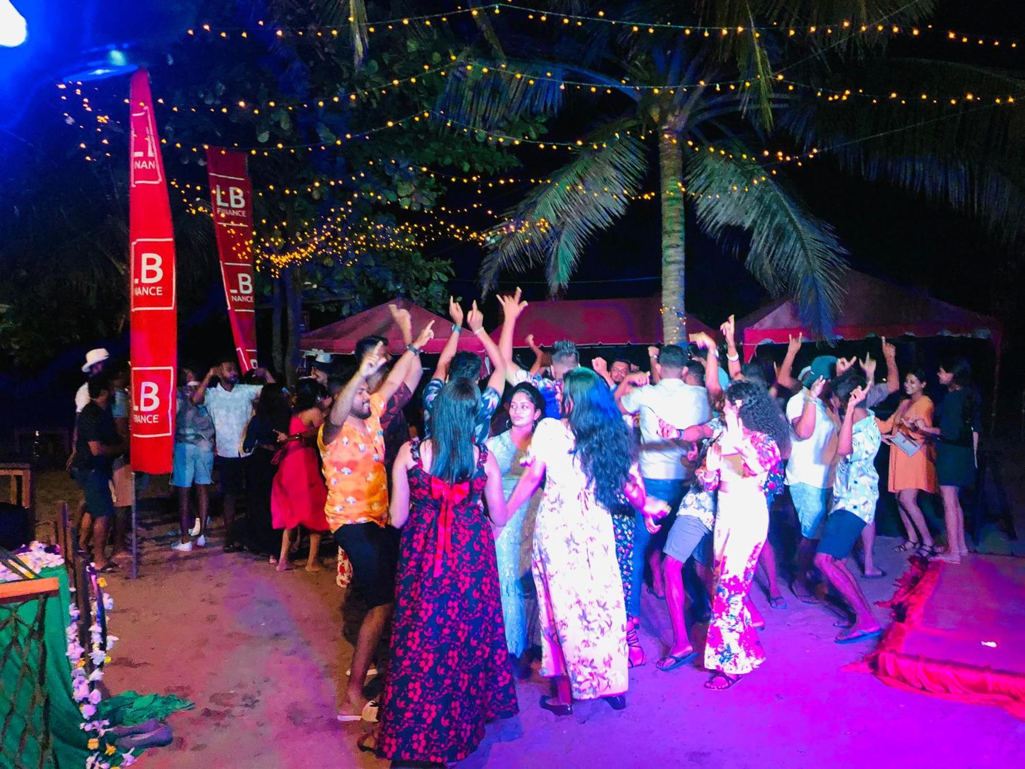 Honey Beach نيجومبو المظهر الخارجي الصورة